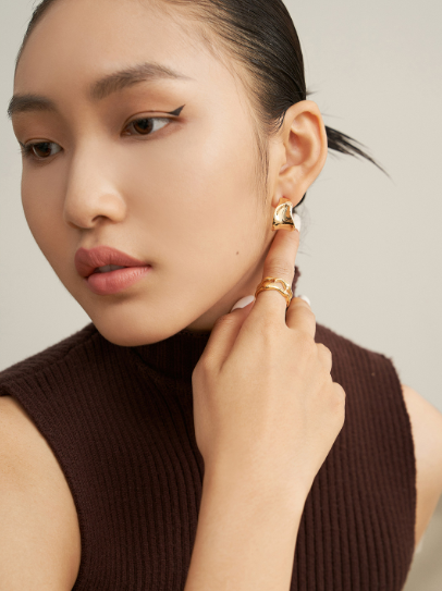 Hévara Élise Oorbellen (Goud)E0766-2-Hévara Jewelry
